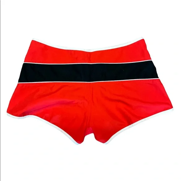 Victoria’s Secret Board Shorts - Picture 3 of 5